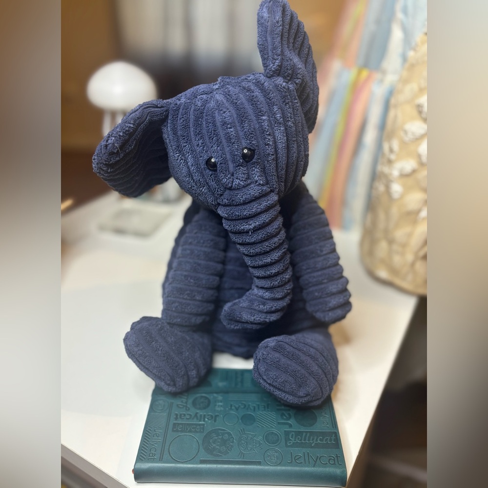 listing-status-banner